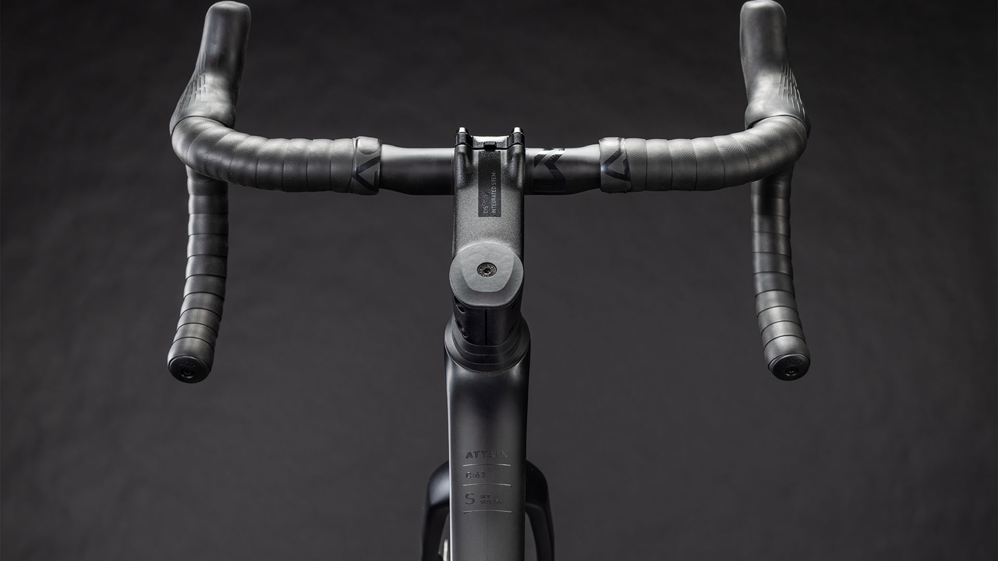 Cube Attain C:62 SLT carbon´n´coalchrome – Bild 3